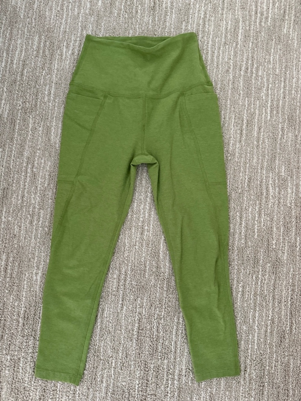 Beyond Yoga Spacedye Out Of Pocket High Waisted Capri Leggings